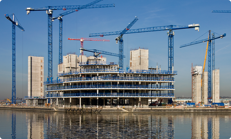 Tarchur agus Dáileadh